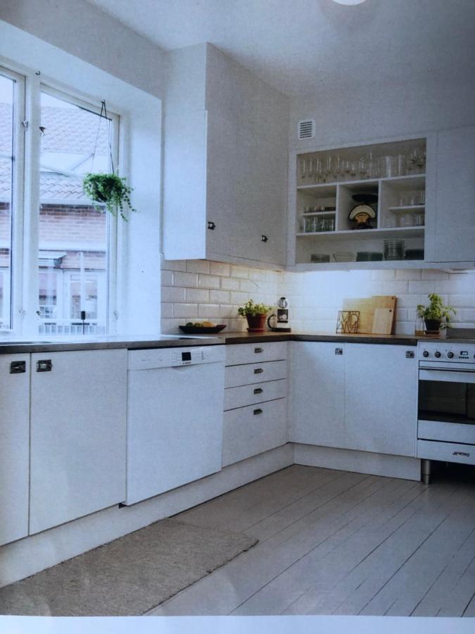 Room, Central Location Halmstad Extérieur photo